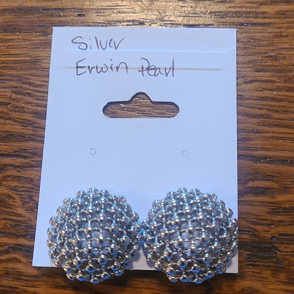Ervin Pearl clip on silver earrings..new $ - Picture 1 of 1
